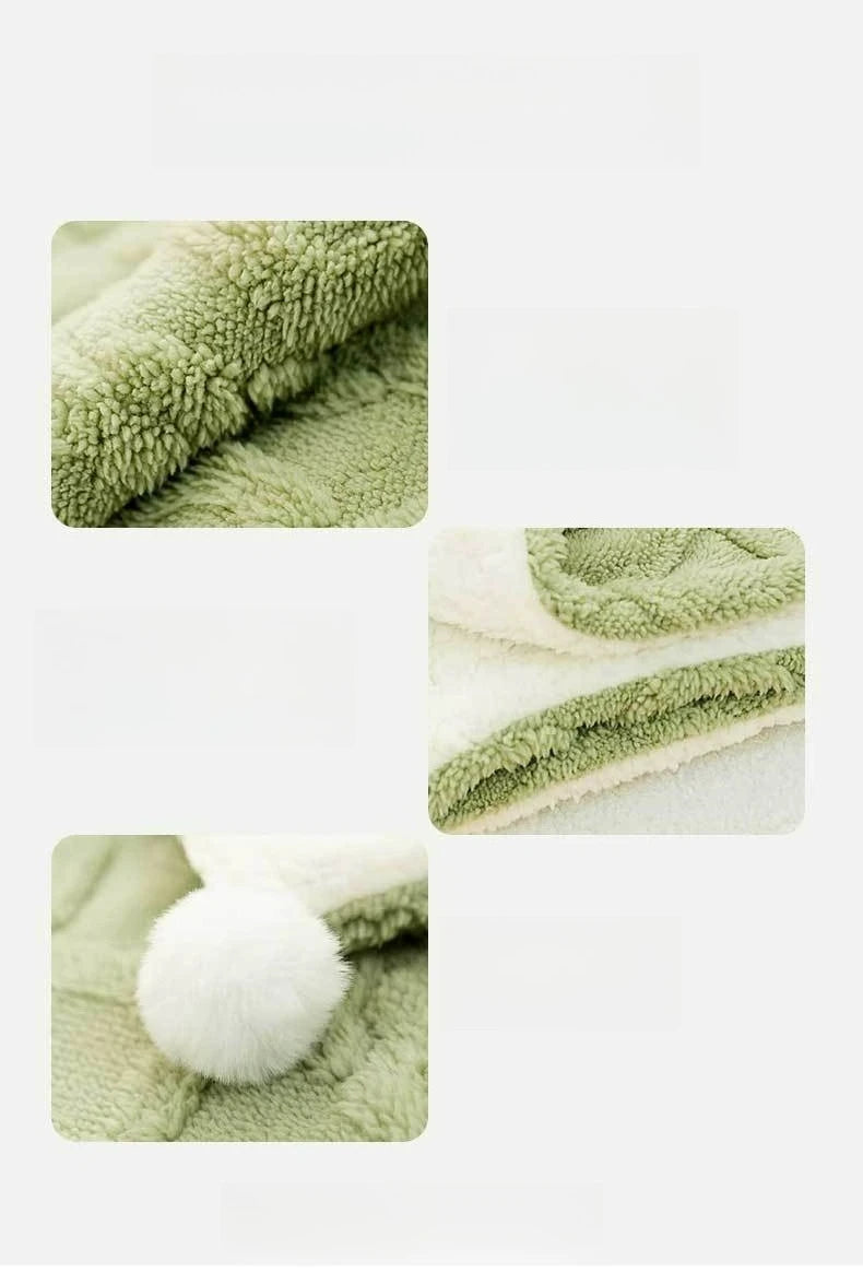 Thickened Pet Blanket Ultra-soft Pet Blanket Plush Pet Blanket for Dogs Cats Warm Soft Sleeping Mat Comfortable for Winter