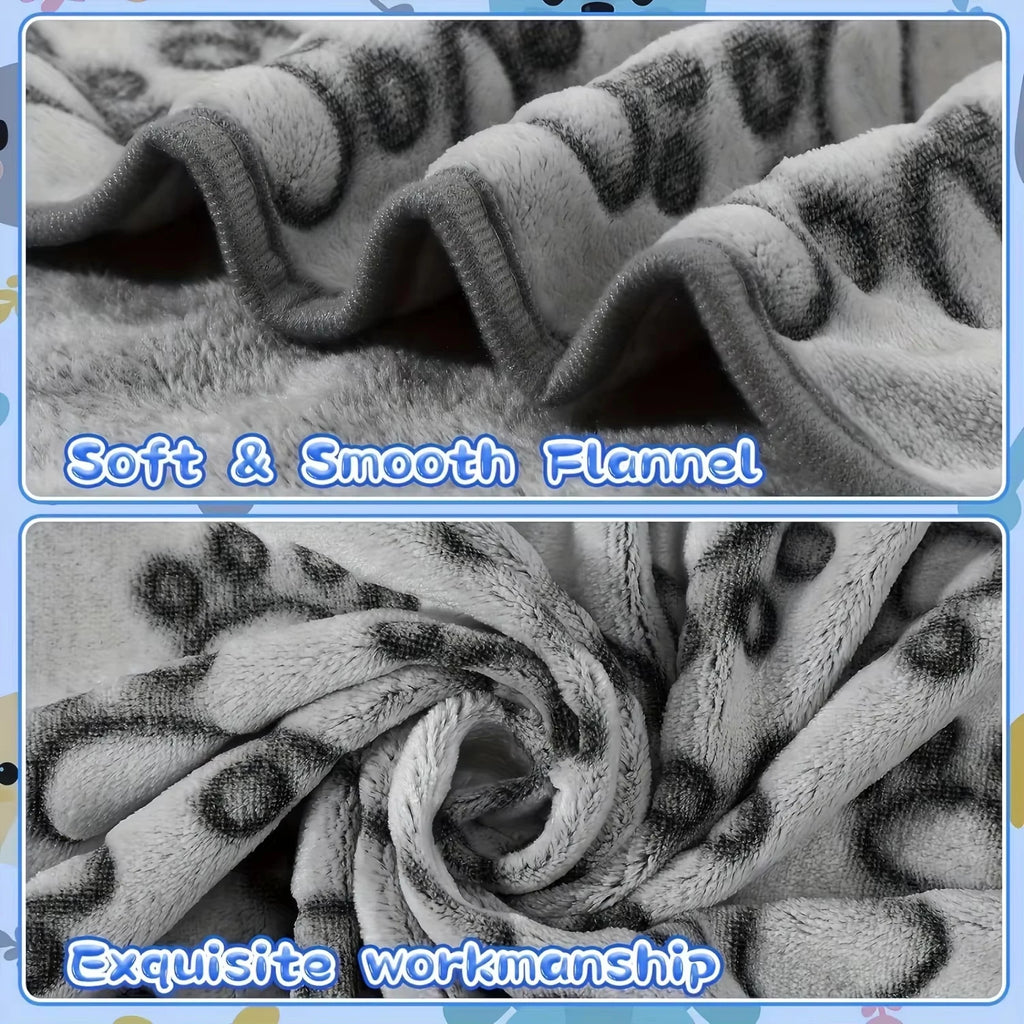 Pet Blanket to Keep Warm, Cut Flower Footprint Blanket, Cat and Dog Mat, Flannel Embossed Pet Blanket